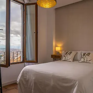 https://florentia-homes.es-andalucia.com
