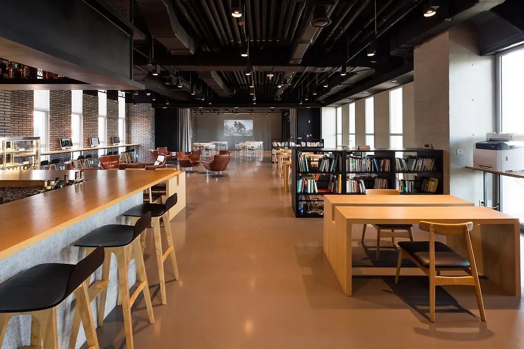 Nest Hotel Incheon 5*,