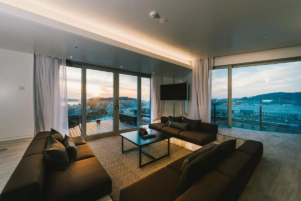 Nest Hotel Incheon 5*,  South Korea